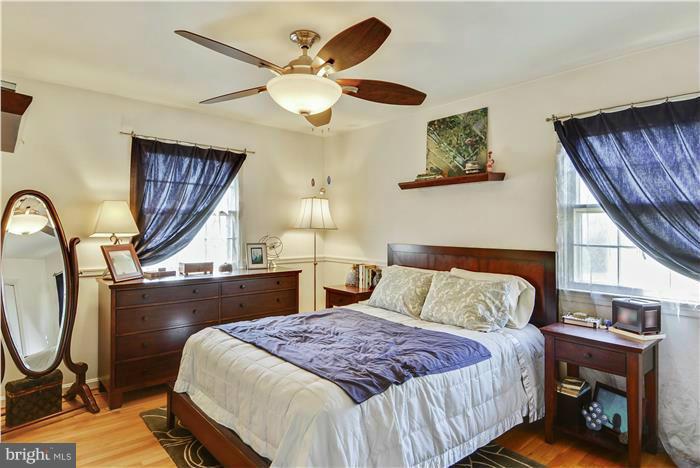 16909 Longdraft Road Gaithersburg, MD 20878 - Photo 9 of 16 Bedroom (Master)