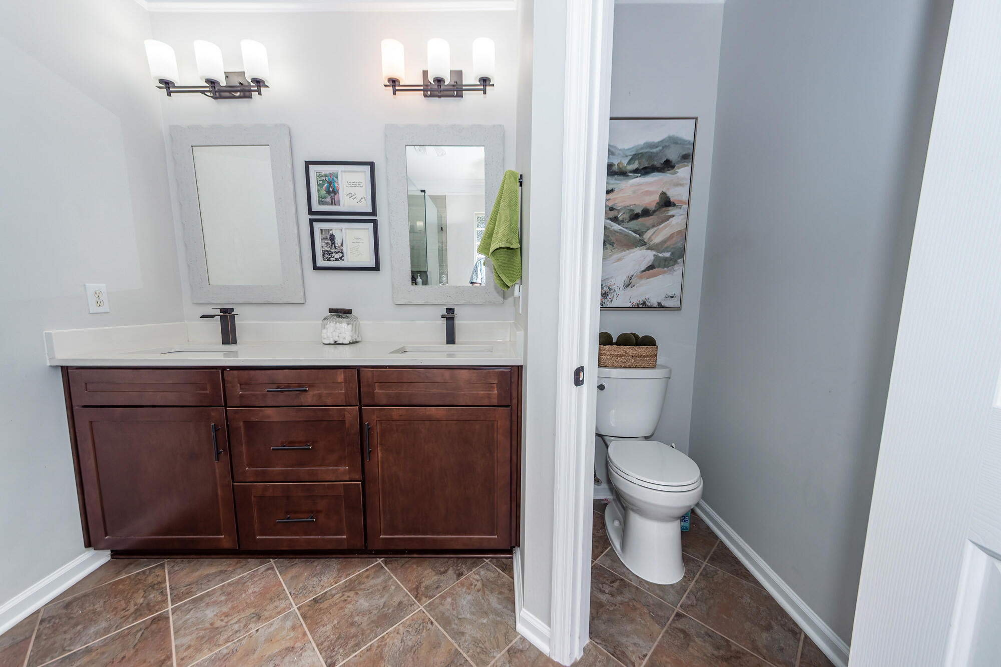 136 Oakbluff Road Summerville, SC 29485 - Photo 20 of 76 43