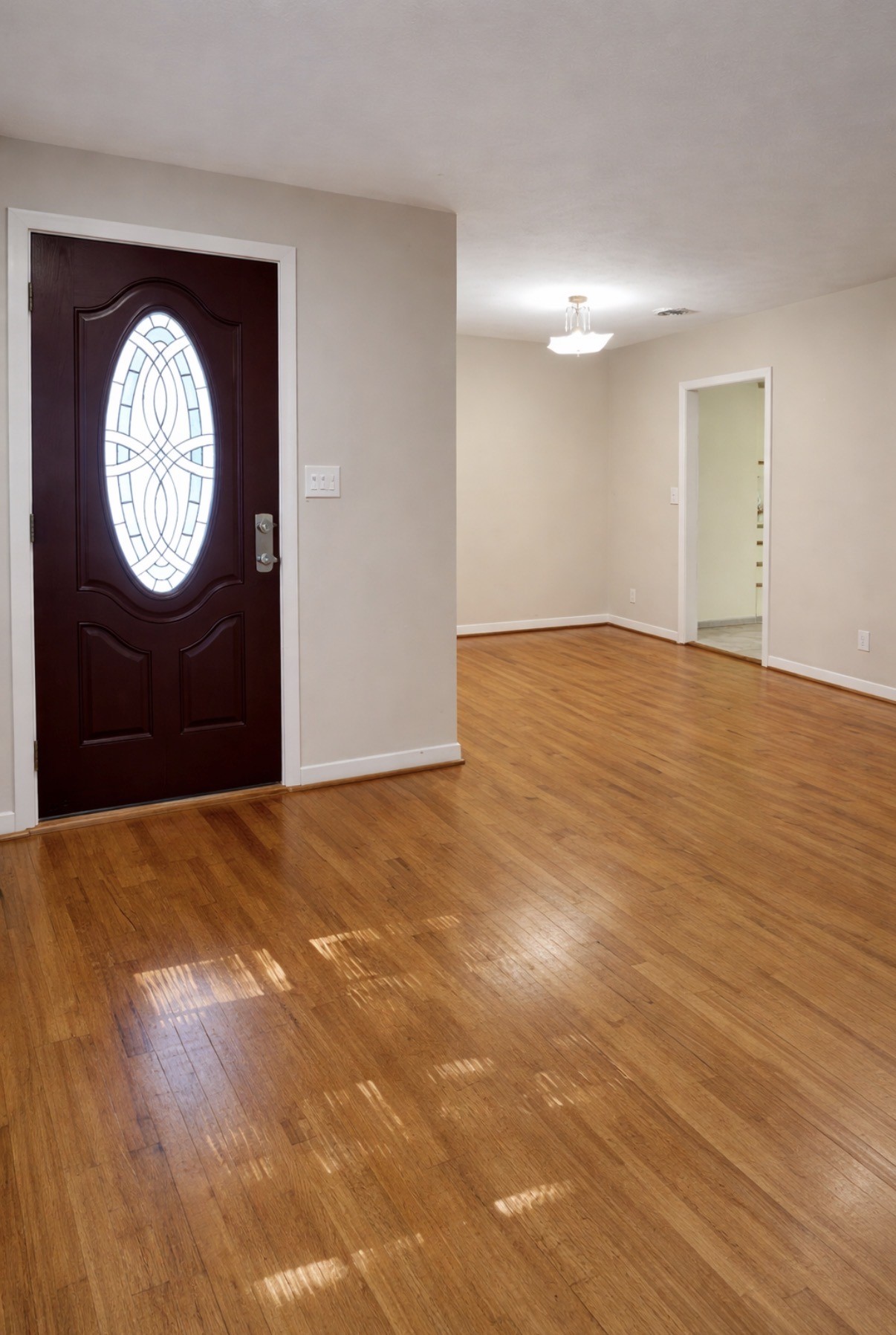 6822 Neff Street Houston, TX 77074 - Photo 4 of 8