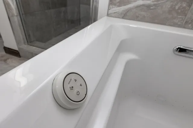 $600,000 | 4268 Pine Parkway South, Fargo, ND 58104