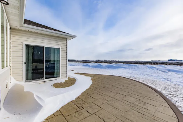 $600,000 | 4268 Pine Parkway South, Fargo, ND 58104