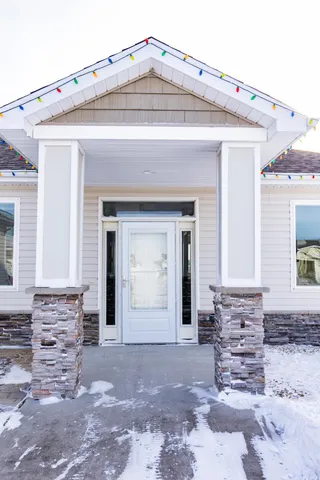 $600,000 | 4268 Pine Parkway South, Fargo, ND 58104