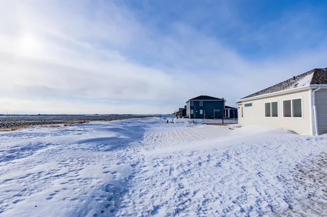 $600,000 | 4268 Pine Parkway South, Fargo, ND 58104
