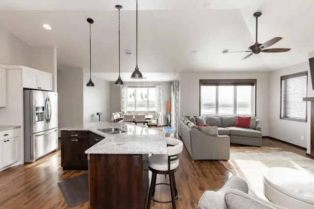 $600,000 | 4268 Pine Parkway South, Fargo, ND 58104