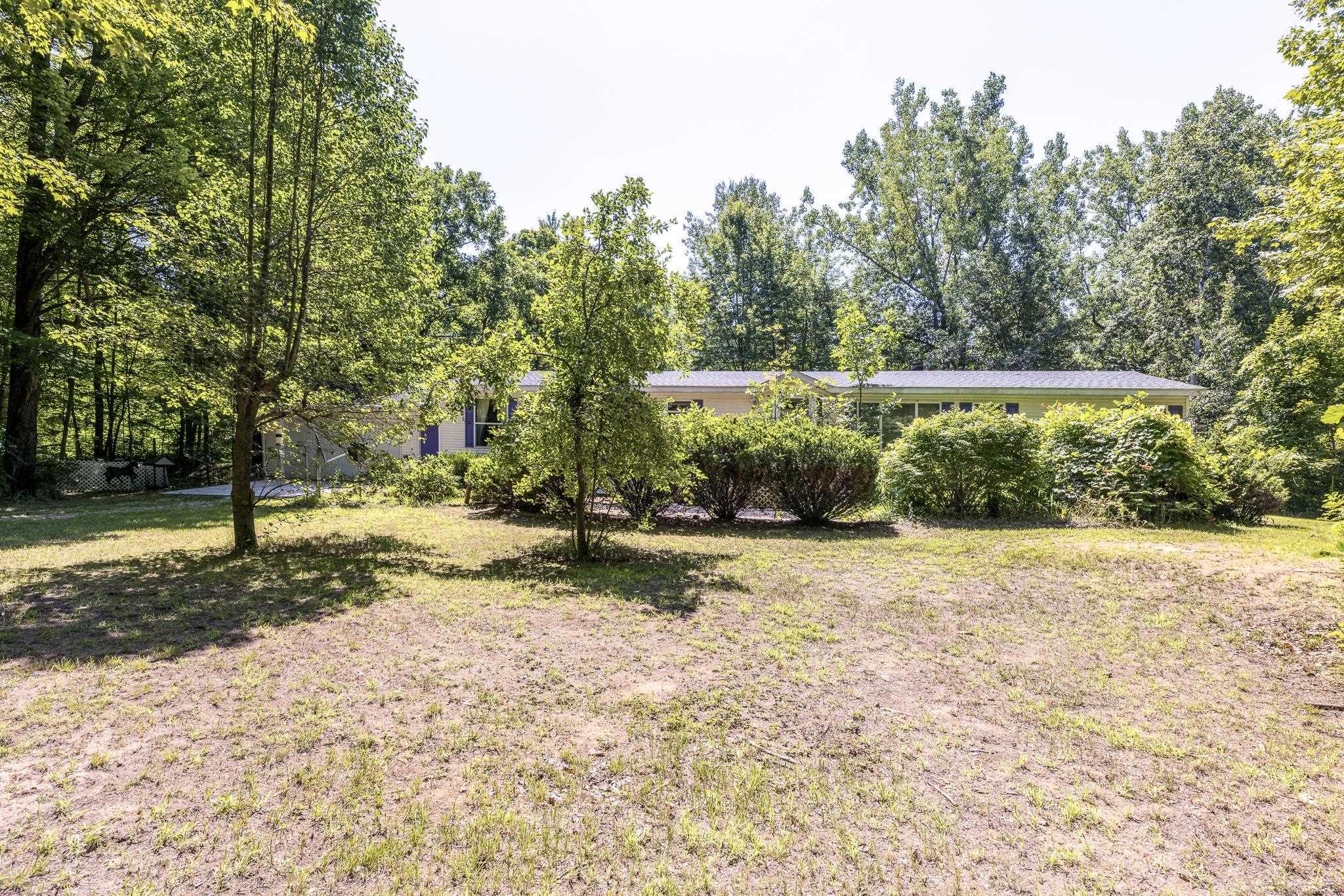 2455 West Snover Road Mayville, MI 48744 - Photo 4 of 49