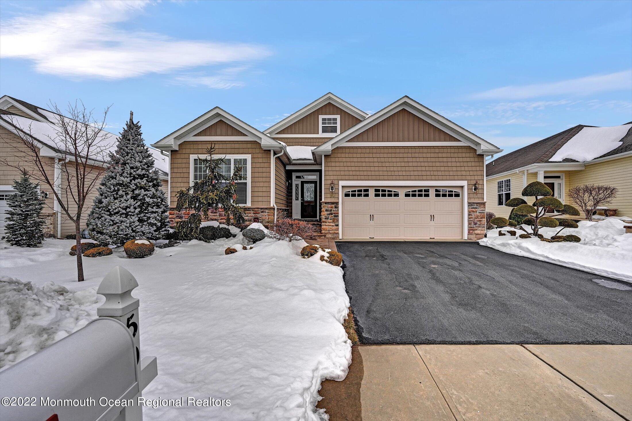 50 Riva Ridge Road Manalapan, NJ 07726 - Photo 2 of 54 Professional Landscaping