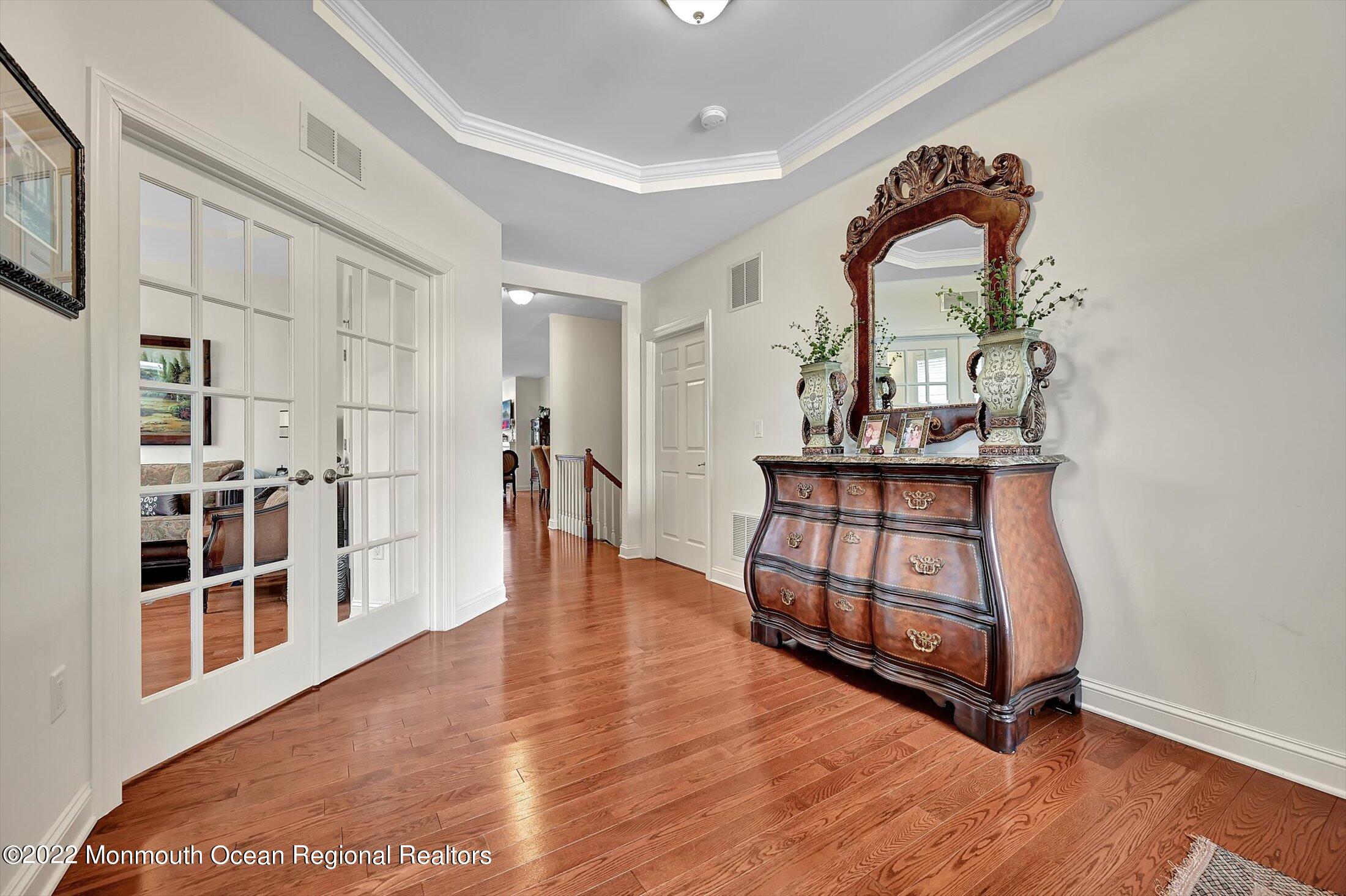 50 Riva Ridge Road Manalapan, NJ 07726 - Photo 3 of 54 Coffered Ceiling