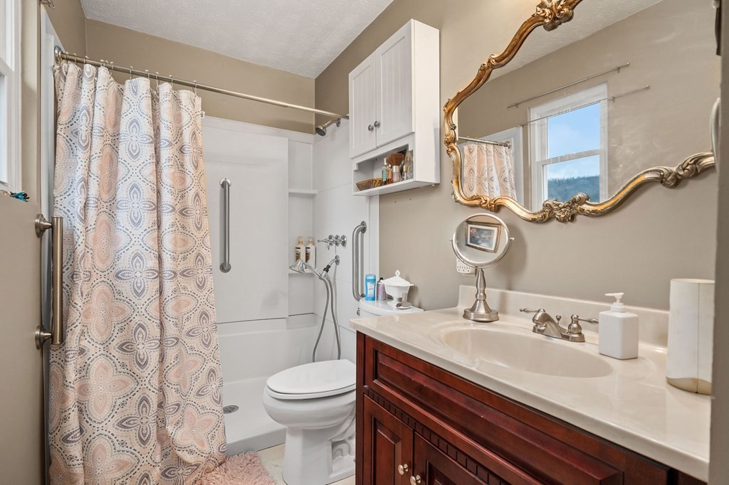 723 Frank Anderson Road Sparta, TN 38583 - Photo 10 of 37 Gallery Image 10
