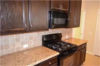 $1,895 | 28622 Lockeridge Farms Drive, Spring, TX 77386
