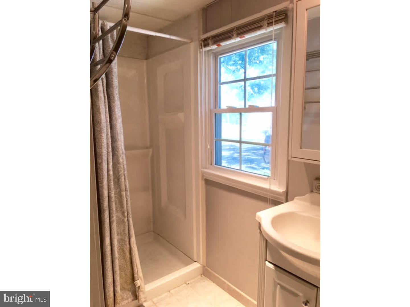 875 Centerton Road Mount Laurel, NJ 08054 - Photo 13 of 23 Bathroom