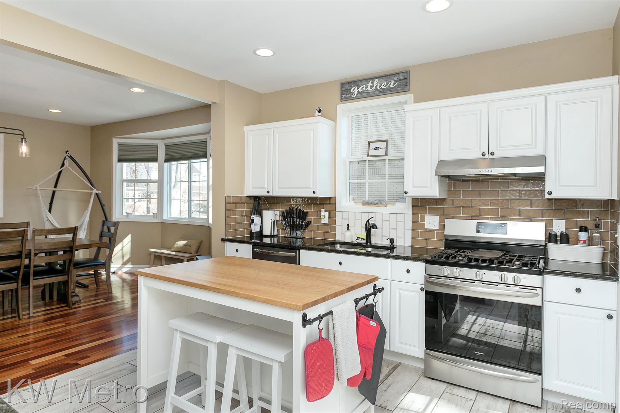 8390 Clinton River Road Sterling Heights, MI 48314 - Photo 15 of 42 Gallery Image 15