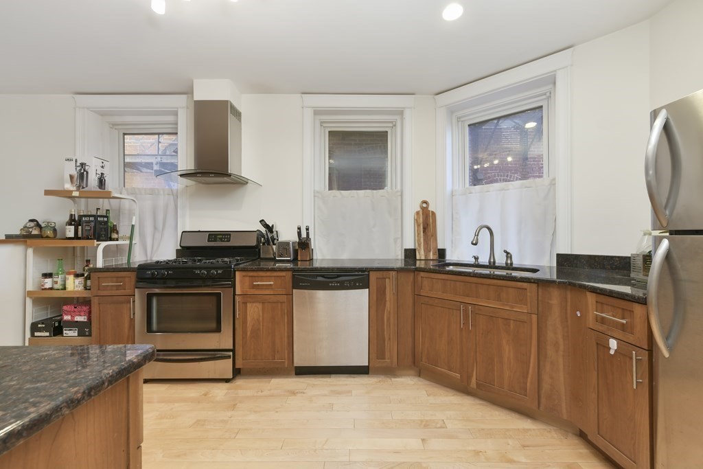 73 Lubec Street, Unit 1R Boston, MA 02128 - Photo 11 of 23