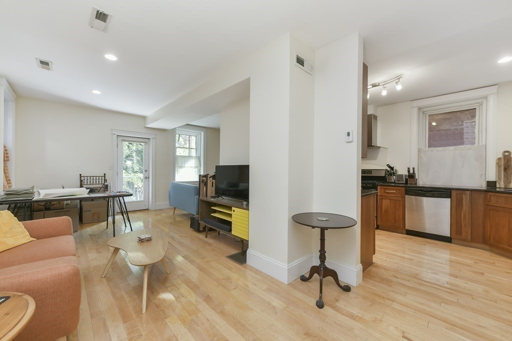 73 Lubec Street, Unit 1R Boston, MA 02128 - Photo 3 of 23