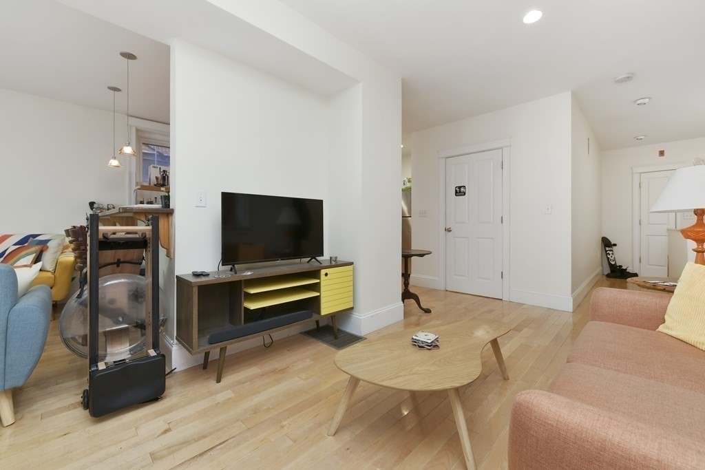 73 Lubec Street, Unit 1R Boston, MA 02128 - Photo 5 of 23