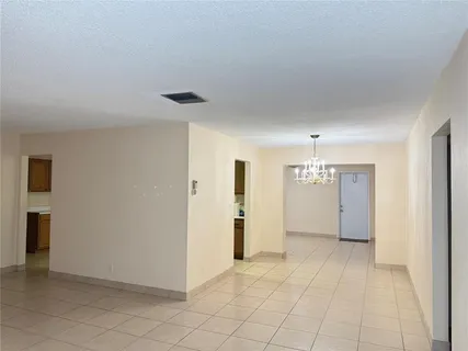 $2,500 | 7508 Northwest 67th Avenue, Tamarac, FL 33321