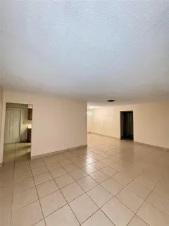 $2,500 | 7508 Northwest 67th Avenue, Tamarac, FL 33321