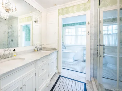$3,198,000 | 170 Manhasset Woods Road, Manhasset, NY 11030