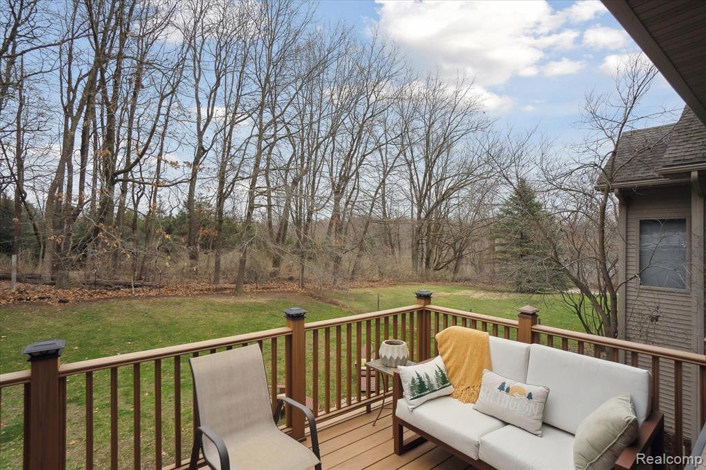 5167 Hunters Ridge Holly, MI 48442 - Photo 50 of 63