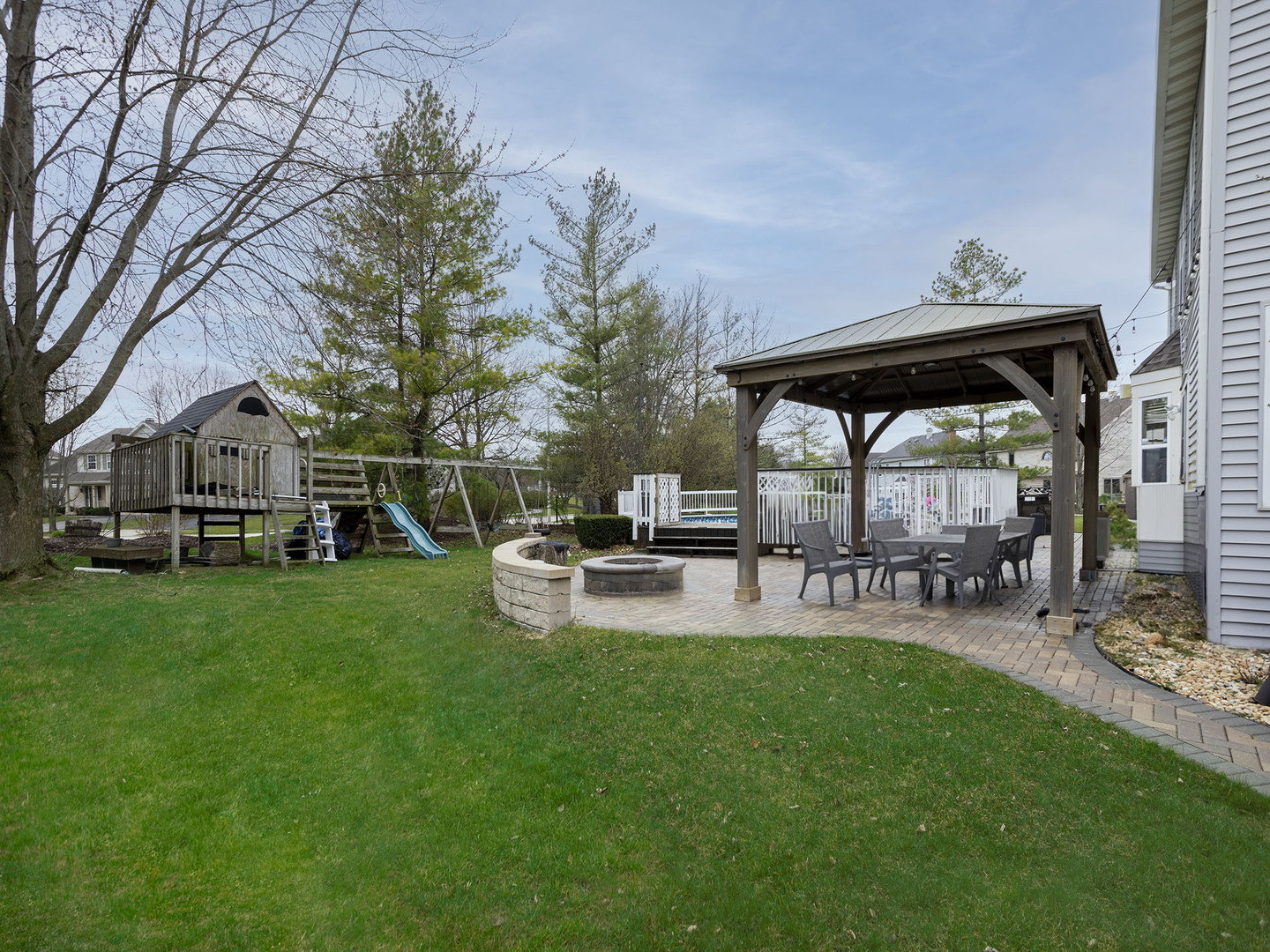 1441 Huntcliff Road Bartlett, IL 60103 - Photo 32 of 36 Gallery Image 32