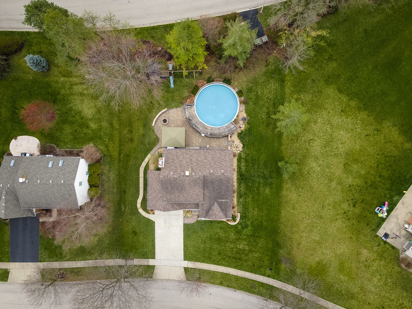 1441 Huntcliff Road Bartlett, IL 60103 - Photo 33 of 36 Gallery Image 33