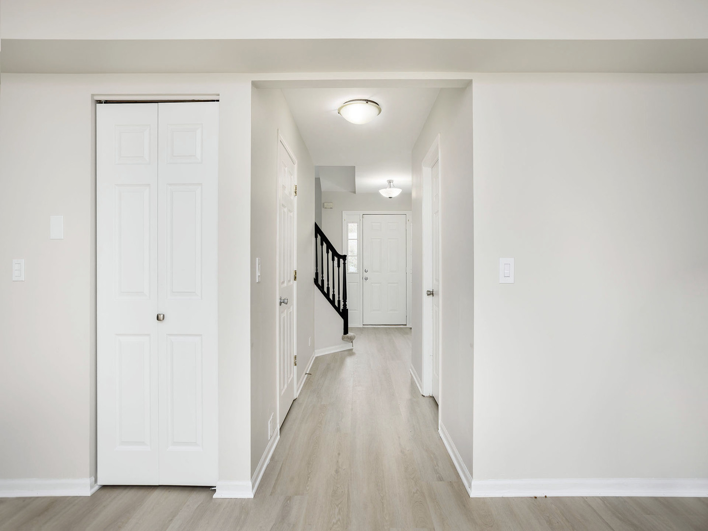 1441 Huntcliff Road Bartlett, IL 60103 - Photo 10 of 36 Gallery Image 10