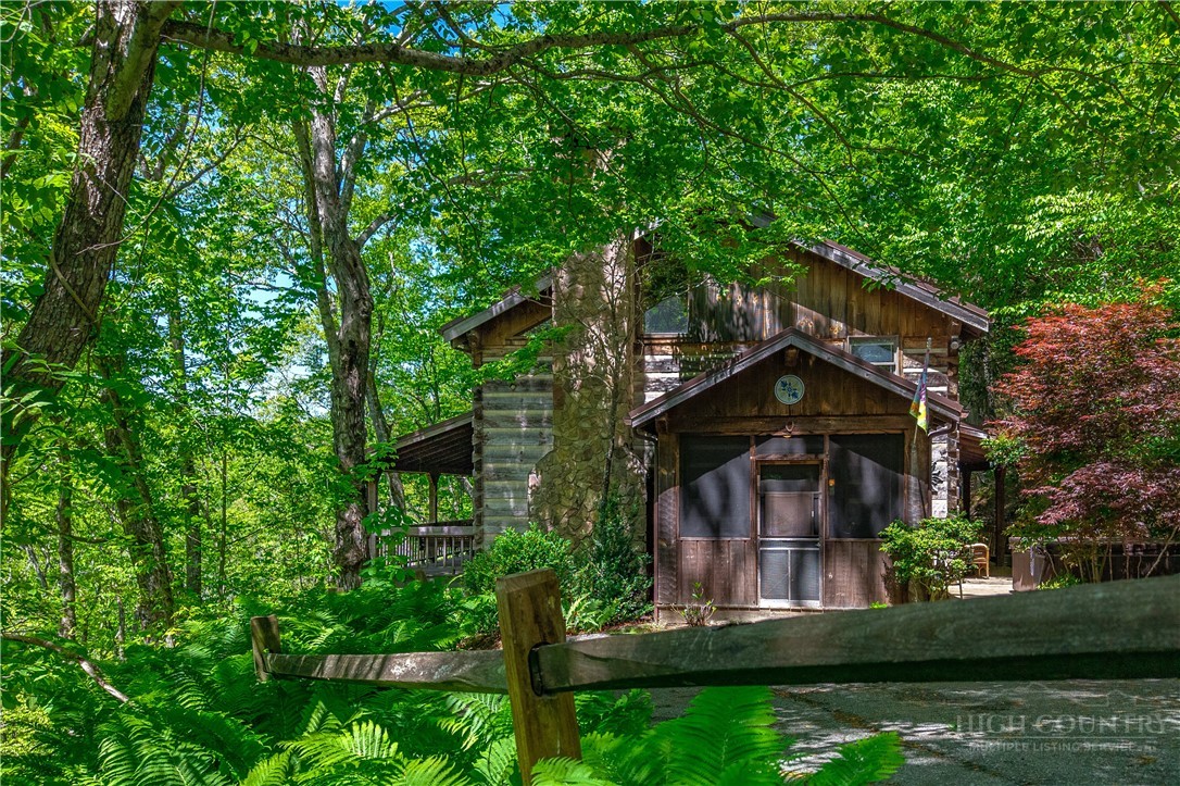 826 River Ridge Road Boone, NC 28607 - Photo 4 of 50