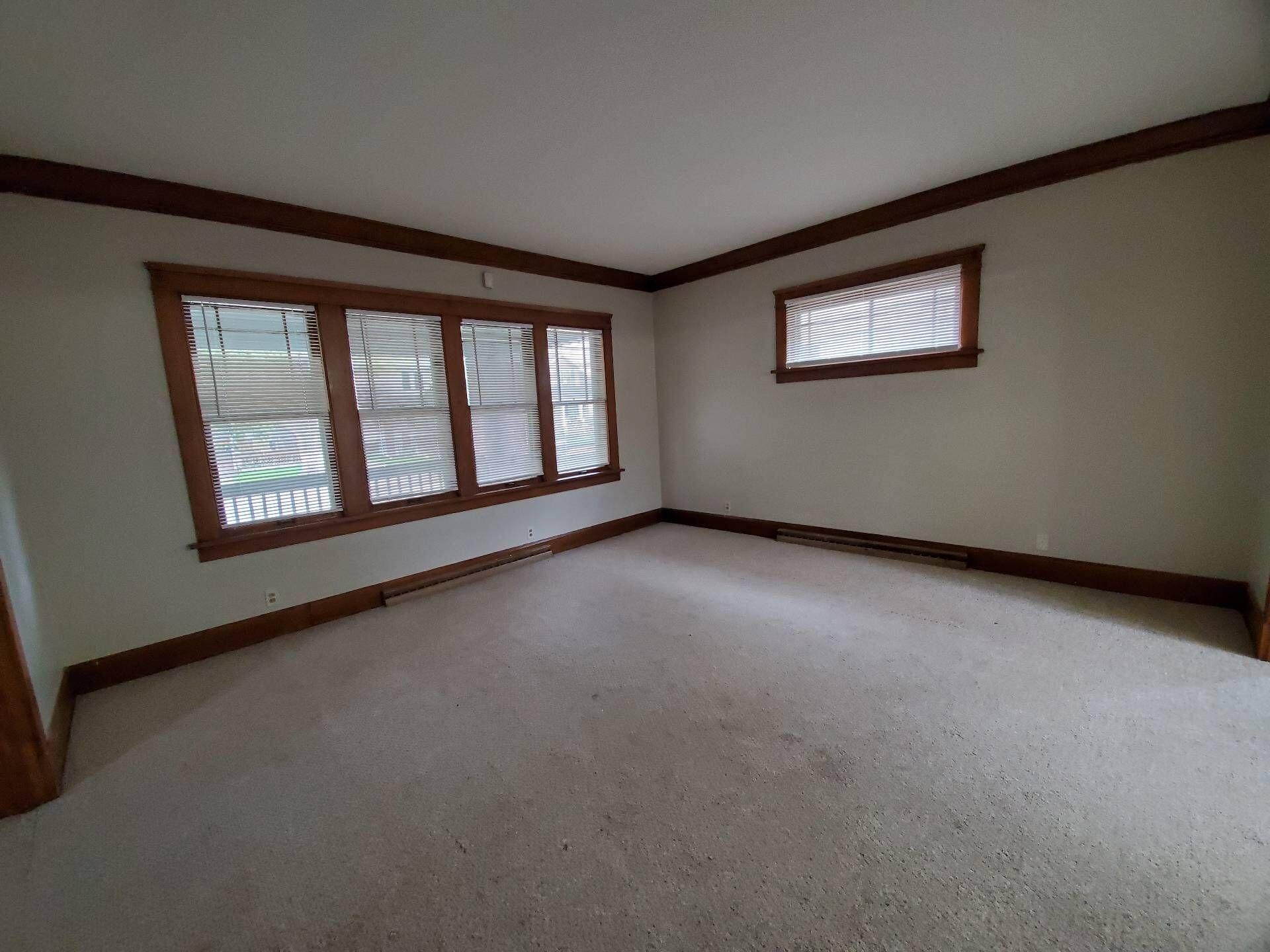 2423 20th Street Racine, WI 53403 - Photo 20 of 28 1634322410852.JPEG