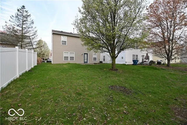 $1,725 | 6909 Earlswood Drive, Indianapolis, IN 46217