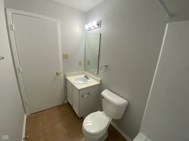 $1,725 | 6909 Earlswood Drive, Indianapolis, IN 46217