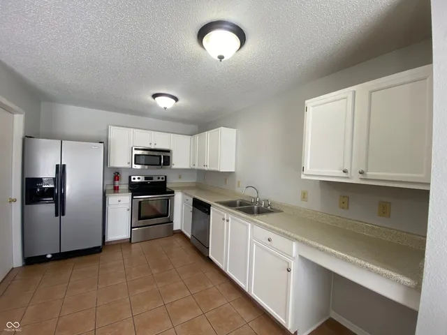 $1,725 | 6909 Earlswood Drive, Indianapolis, IN 46217