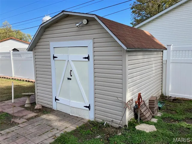 $224,900 | 49 Walnut Circle, Aviston, IL 62216