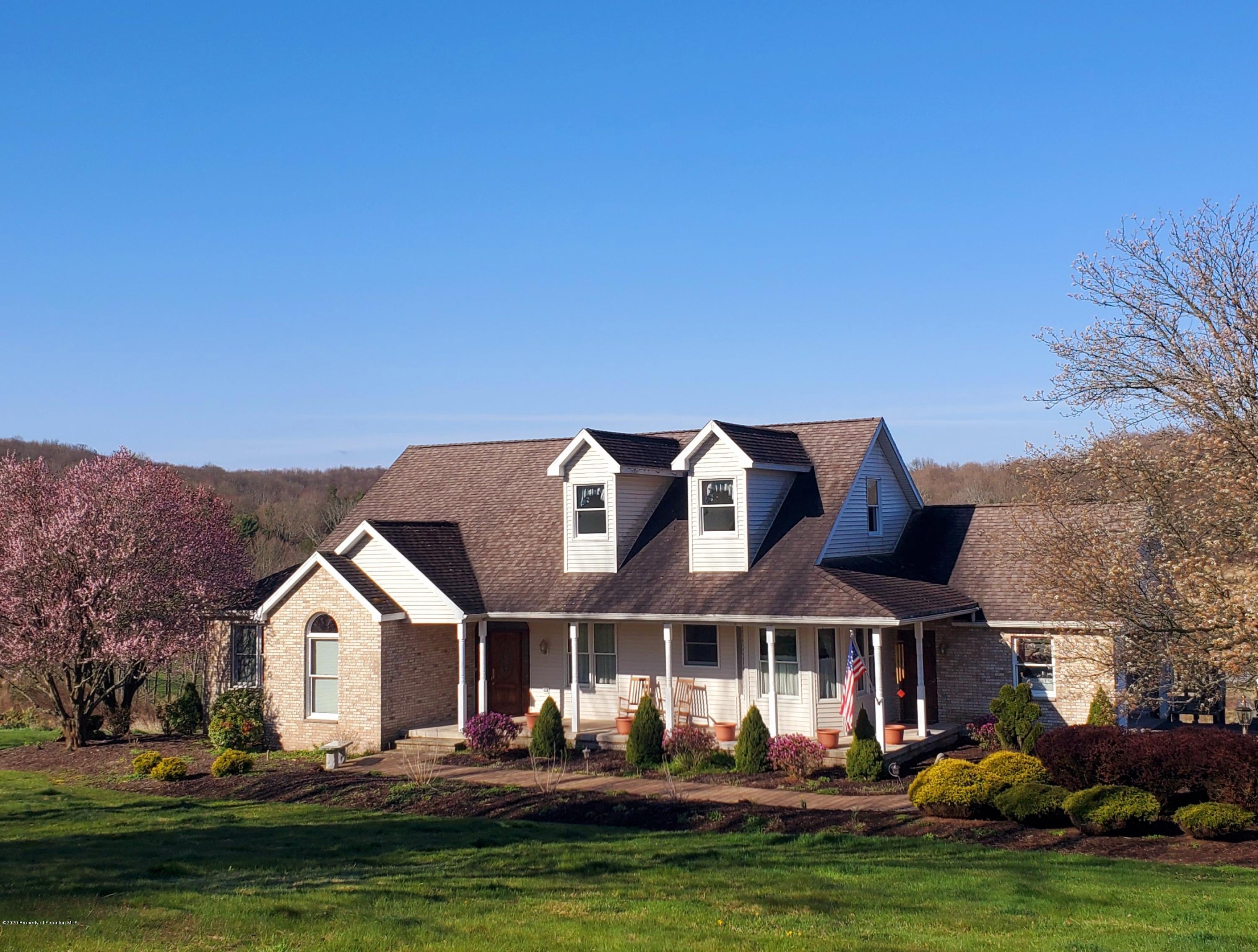 21 Pond Road Dalton, PA 18414 - Photo 1 of 55 Gallery Image 1