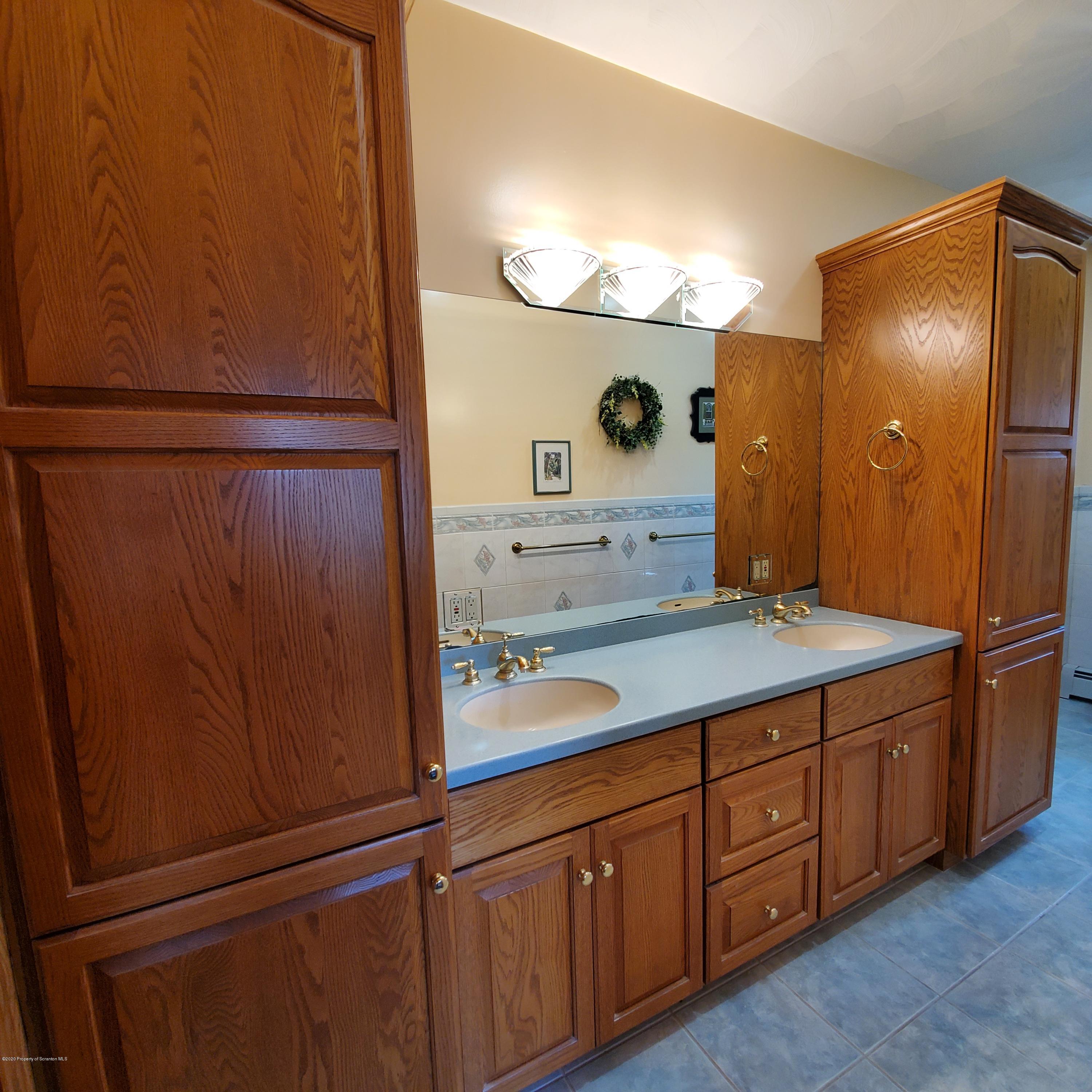 21 Pond Road Dalton, PA 18414 - Photo 26 of 55 Gallery Image 26