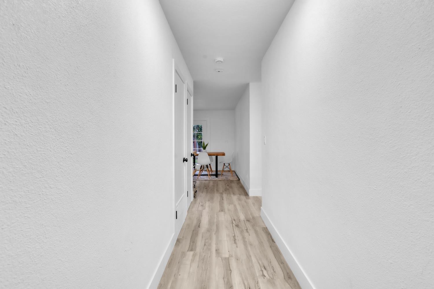 830 Flower Street Turlock, CA 95380 - Photo 3 of 33