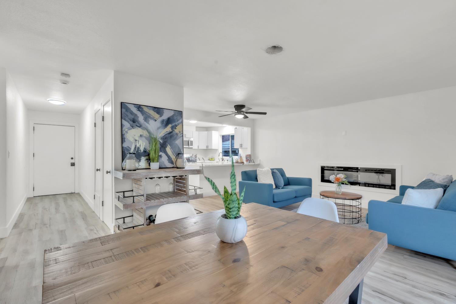 830 Flower Street Turlock, CA 95380 - Photo 6 of 33