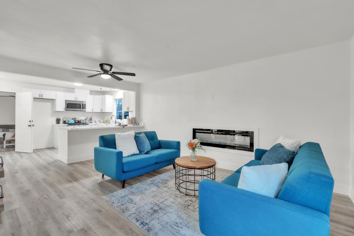 830 Flower Street Turlock, CA 95380 - Photo 7 of 33