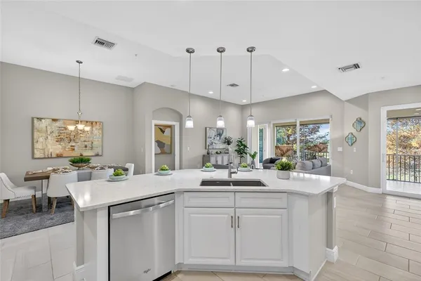 $719,000 | 7538 Divot Loop, Unit 2D, Lakewood Ranch, FL 34202