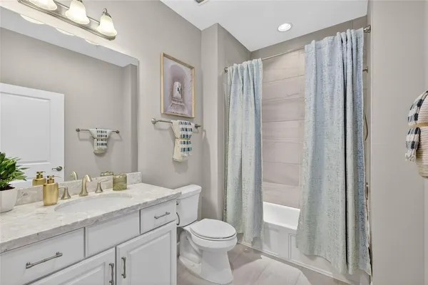 $719,000 | 7538 Divot Loop, Unit 2D, Lakewood Ranch, FL 34202