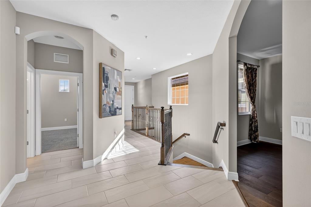 7538 Divot Loop, Unit 2D Lakewood Ranch, FL 34202 - Photo 3 of 69