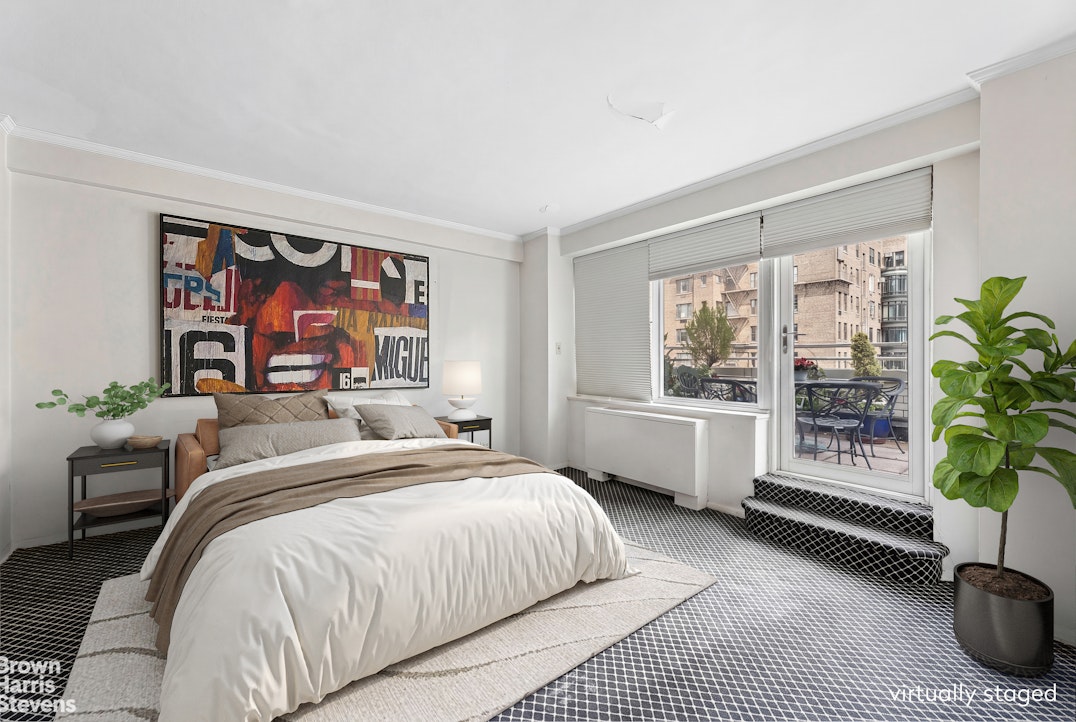 35 East 75th Street, Unit 11AB Manhattan, NY 10021 - Photo 7 of 12