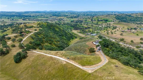 $1,150,000 | 5530 El Pharo Drive, Paso Robles, CA 93446