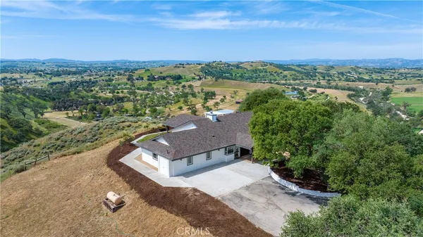 $1,150,000 | 5530 El Pharo Drive, Paso Robles, CA 93446