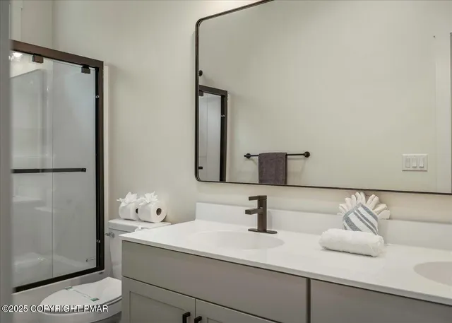 $1,999,999 | 217 South Lake Drive, Lake Harmony, PA 18624