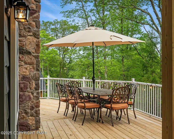 $1,999,999 | 217 South Lake Drive, Lake Harmony, PA 18624