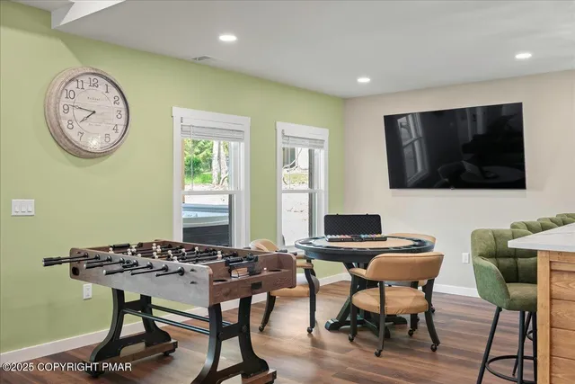 $1,999,999 | 217 South Lake Drive, Lake Harmony, PA 18624