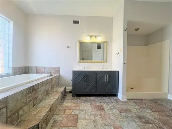 $350,000 | 421 Bear Drive, Arabi, LA 70032