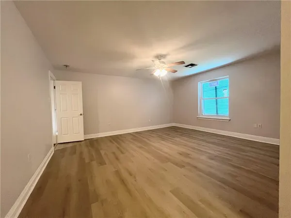 $350,000 | 421 Bear Drive, Arabi, LA 70032