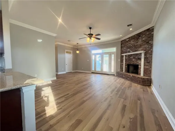 $350,000 | 421 Bear Drive, Arabi, LA 70032