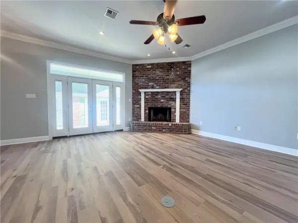 $350,000 | 421 Bear Drive, Arabi, LA 70032