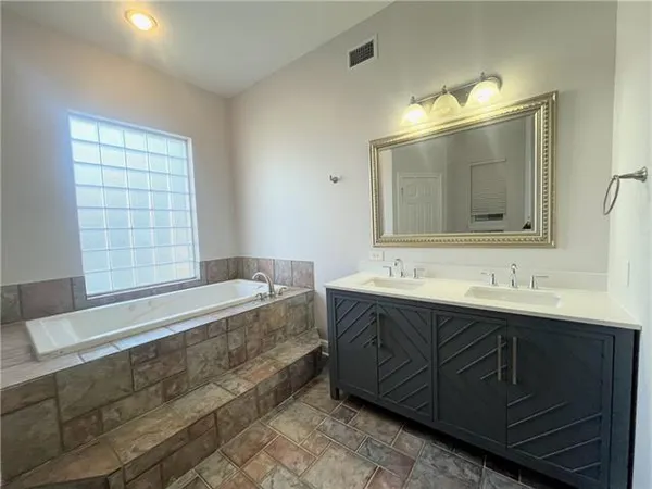 $350,000 | 421 Bear Drive, Arabi, LA 70032